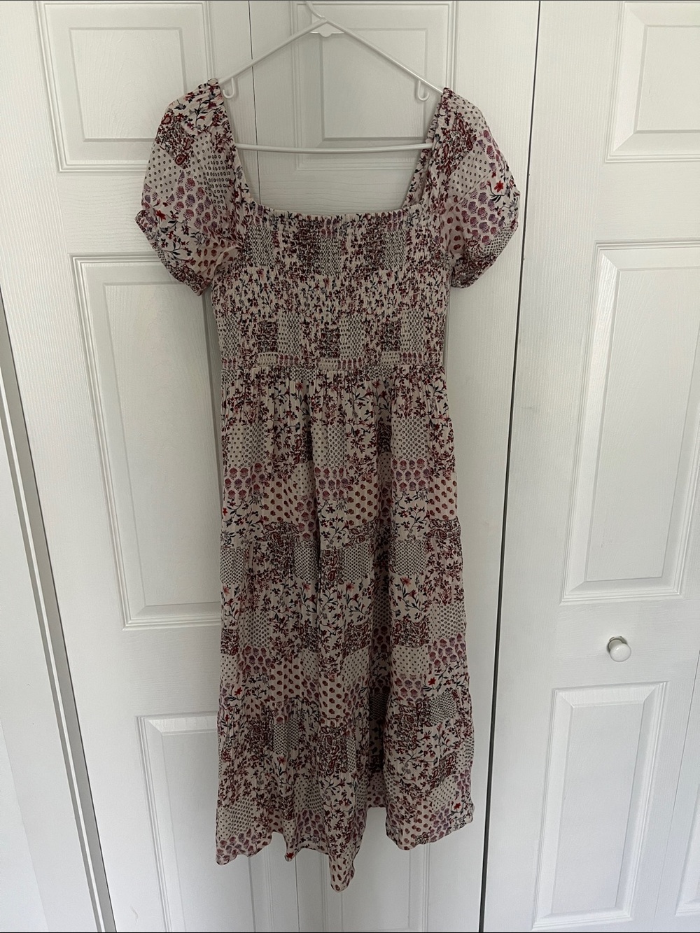 American Eagle Floral Cottagecore Maxi Dress in Cream and Pink